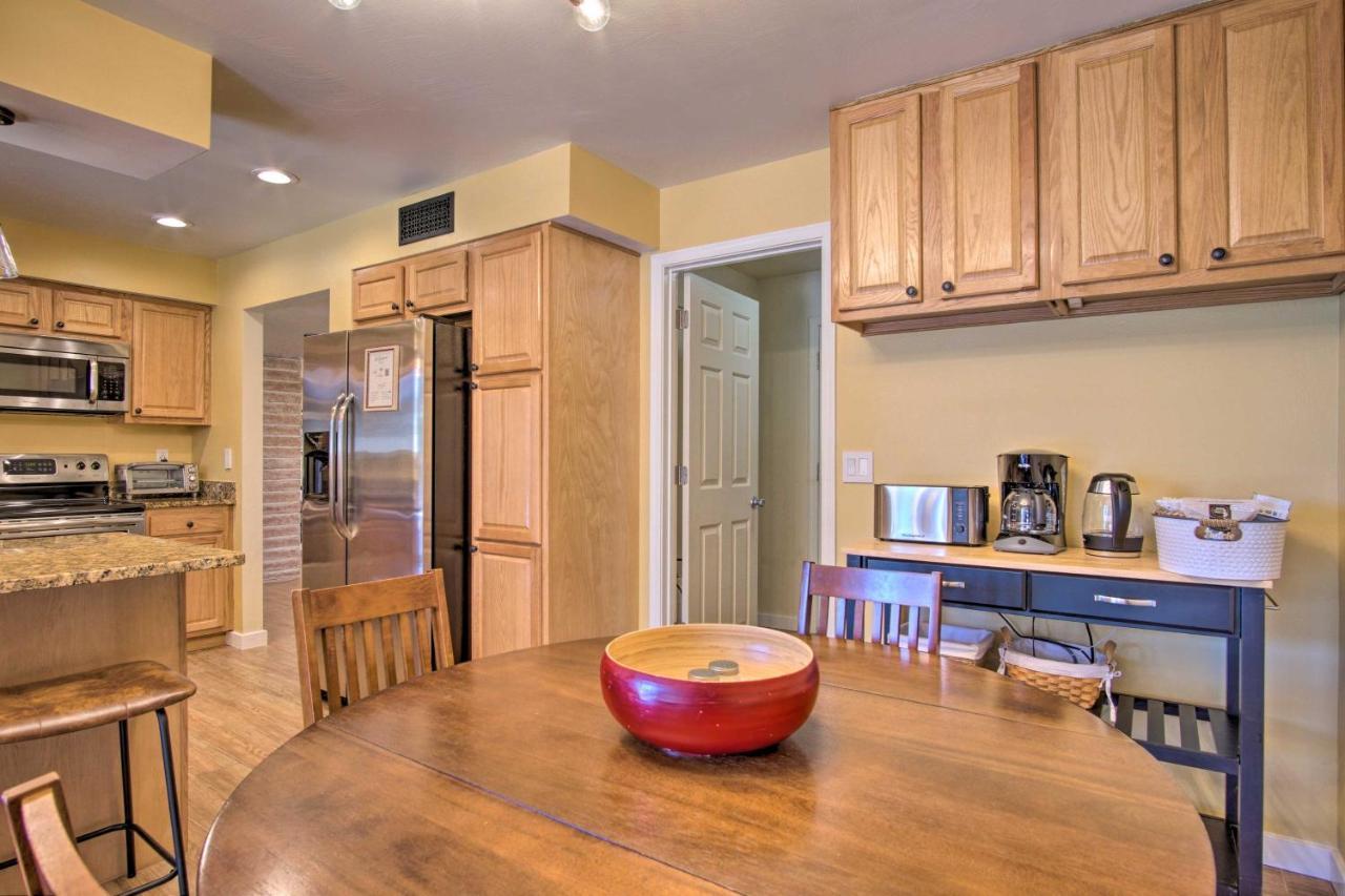 Eastside Home With Pool Near Hiking! Τούσον Εξωτερικό φωτογραφία